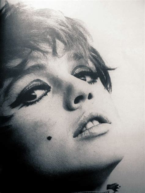 sheer beauty | Edie sedgwick, Edie, Portrait