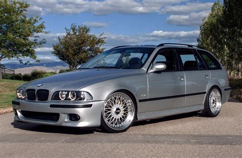 The Perfect Wagon Gto Powered E39 Bmw 540i Touring With A Manual Carscoops Bmw Touring Bmw