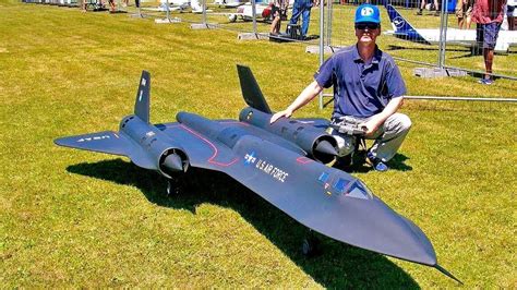 Wow Stunning Blackbird Sr 71 Giant Rc Scale 18 Model Turbine