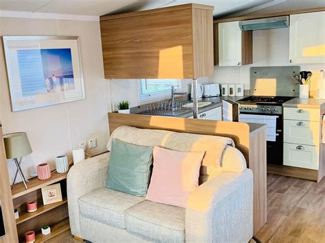 For Hire 3 Bedroom Caravan For Hire On Seashore Holiday Park