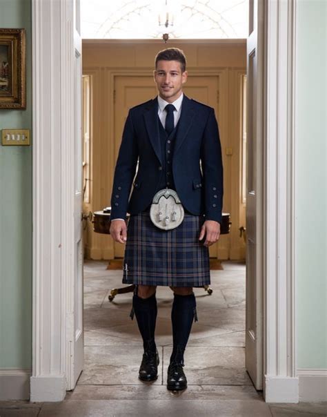 The Scottish Prove That Real Men Wear Kilts Artofit