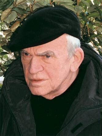 L Crivain Franco Tch Que Milan Kundera Est D C D L Ge De Ans