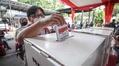 Dpr Kpu Dan Bawaslu Sepakat E Voting Tak Dipakai Di Pemilu