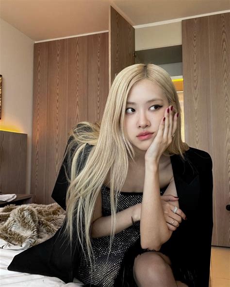 Blackpink Rosés Instagram Flooded With Malicious Comments — Heres Why