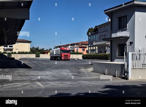 Trailer Truck In A Yard Of An Industrial Building Stock Photo Alamy