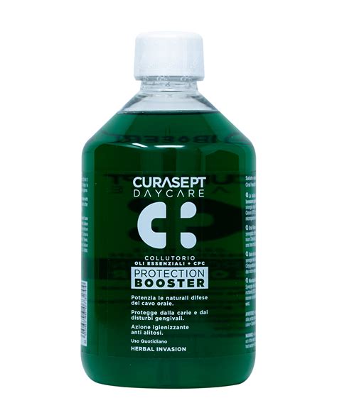 Curasept Collutorio Daycare Protection Booster Herbal Invasion 500 Ml