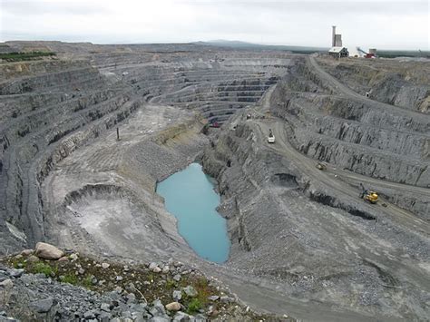 Förslag på nya regler Gruvbolag ska stå för städnotan Natursidan