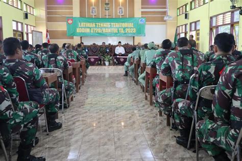 Latihan Teknis Teritorial Kodim Bantul Bersama Linmas Klaurahan