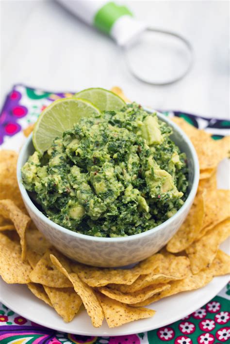 Garlicky Green Guacamole And A Crisp Giveaway