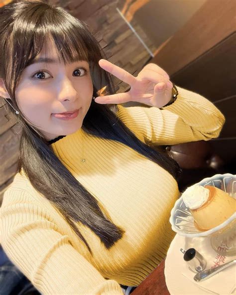 星名美津紀さんのインスタグラム写真 星名美津紀instagram「プリンとおそろっち🍮」11月2日 21時03分 Hoshina