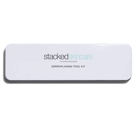 Dermaplaning Tool And Razor Case Stackedskincare