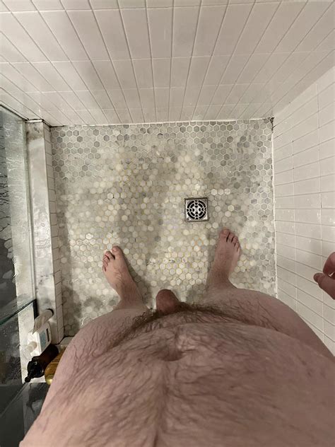 Whos Meeting Me In The Shower Nudes Menslockerroom NUDE PICS ORG