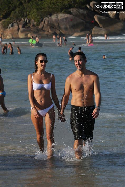 Alessandra Ambrosio Sexy Seen Flaunting Her Hot Figure During New Year At Beach In Brazil Aznude