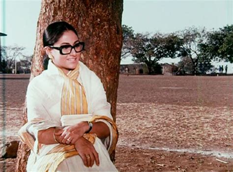 Classics revisited: Jaya Bachchan's sterling turn in Kora Kagaz ...