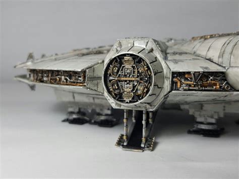 Millennium Falcon Bandai Star Wars Model Kit 1/144 Scale