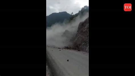 Landslide Uttarakhand Gangotri Nh Blocked Due To Landslide Restoration Underway