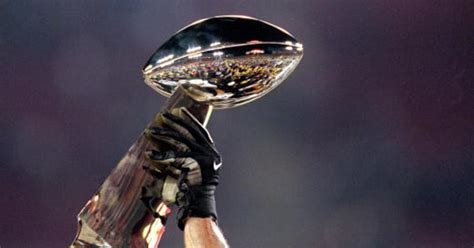 Ravens Last Super Bowl Trophy Goes On Display Cbs Baltimore