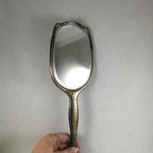 Saart Brother S S Sterling Silver Victorian Hand Mirror