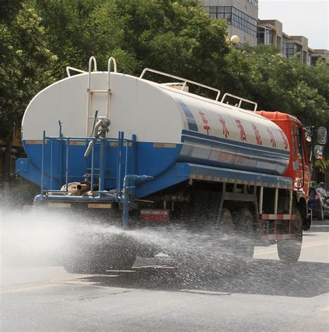 Factory Sale 5000 Cbm 20000L 20tons Volume Stainless Steel Gallon Water