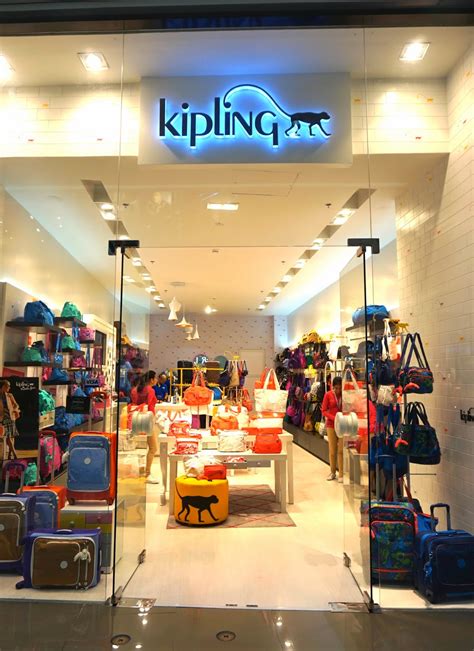Kipling Spring Collection + Kipling SM Aura Virtual Tour + My Kipling ...