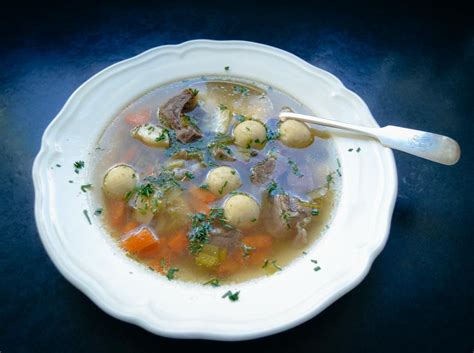 Rindfleischsuppe Mit Nudeleinlage Rezept Rindfleischsuppe Rezept