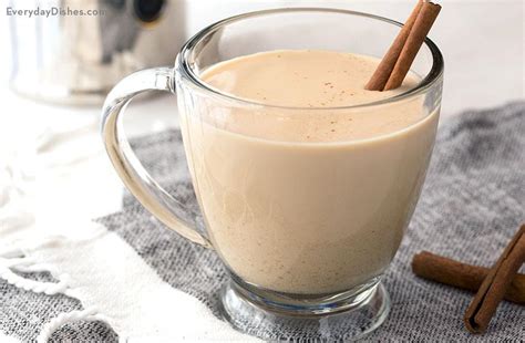 Cinnamon Spiced Hot Toddy Cocktail Recipe