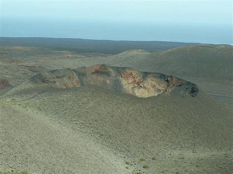 Bus tour through the Timanfaya National Park | National parks, Natural wonders, Natural landmarks