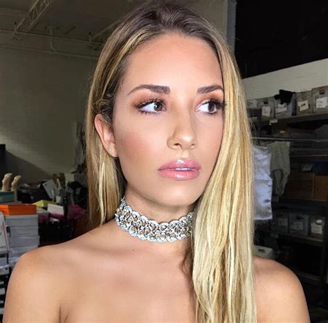 Sierra Skye Pictures