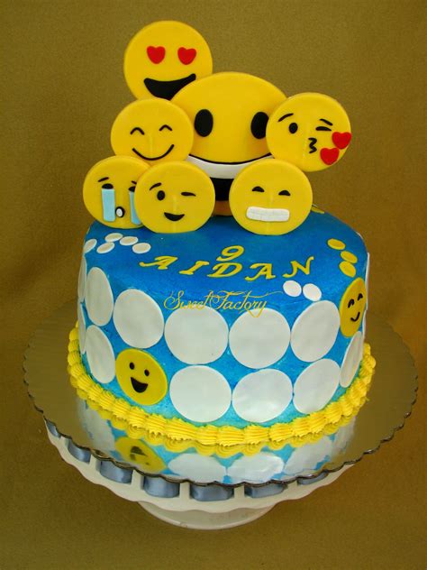 Emojis Cake Emoticons Cake Birthday Cake With Photo Emoji Cake