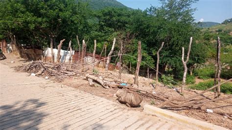 Habitantes De El Caracol En Guerrero No Tienen Agua Ni Luz Tras Ataques