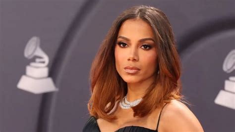 Anitta entra para a lista da Forbes e faz história Curta Mais Goiânia