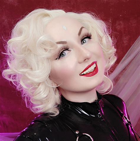 Tw Pornstars Pic Arya Grander Twitter Blonde And Many Make Up Or Dark Hair And Less Make