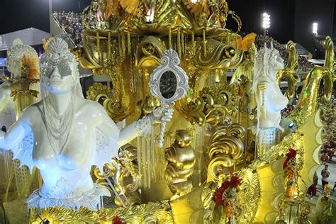 Fotos Desfile Da Viradouro No Carnaval Carnavalesco