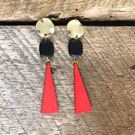 Red And Black Beaded Earrings Red And Black Earrings Black Etsy