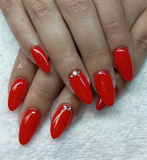 Pin by S Comeau on Manicure et pédicure Red nails Hair and nails