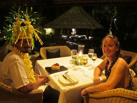 5 Romantic Places To Celebrate Valentines Day Around The World Romantic Places Celebrities