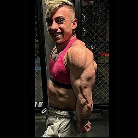 Female Muscle Fan On Twitter Nicole Vertaglio