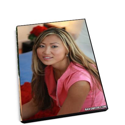 Nyempet Girls Sexy Kara Tai Takes 13 Inches In Her Ass