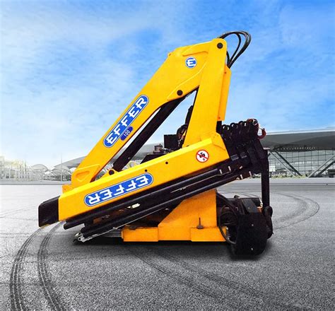 Knuckle Boom Crane