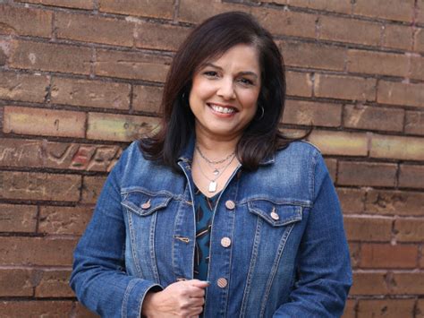 Wcco Radio Host Vineeta Sawkars Social Network Twin Cities Business