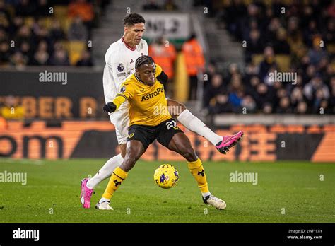 Raphael Varane Manchester United 2024 Hi Res Stock Photography And