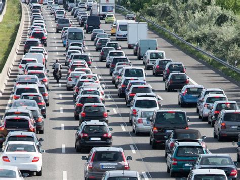 在美国开车时需要知道的道路规则 信聚合