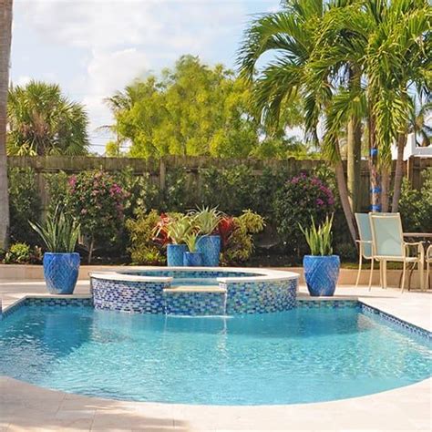 Landscape Design Expert Boca Raton Pamela Crawford And Associates Pool Landscaping Tropical