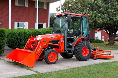 2011 Kubota B3030 4x4 Cab Tractor With Loader And Attachments Warranty