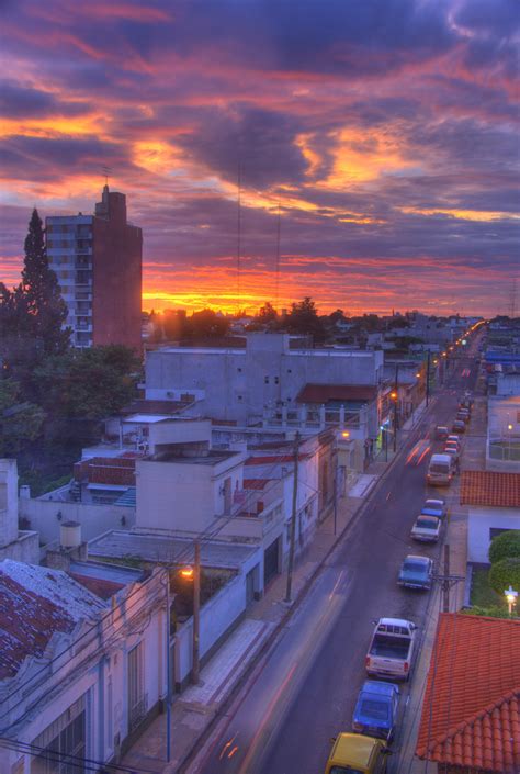 Sunrise In San Nicolas Buenos Aires Argentina Hdr Creme