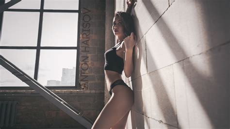 Картинки women anton harisov ass wall black lingerie belly window