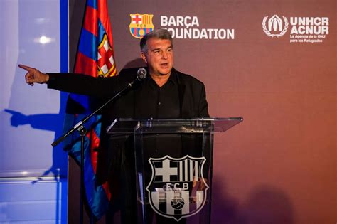 PSG Joan Laporta est prêt à tout pour récupérer Lionel Messi Sport fr