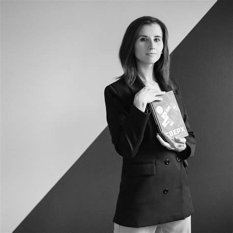 Анна Сухова-помогаю писать книги