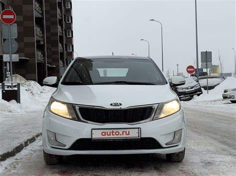 Купить б/у Kia Rio III 4-speed 1.6 AT (123 л.с.) бензин автомат в ...