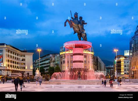 La República de Macedonia Skopje Macedonia en el centro de la ciudad